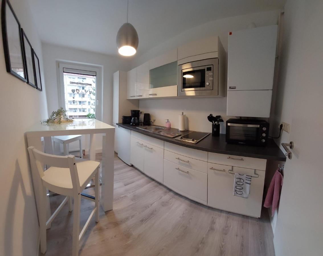 Helles Modern Eingerichtetes Apartment Halle (Saale) Exterior foto